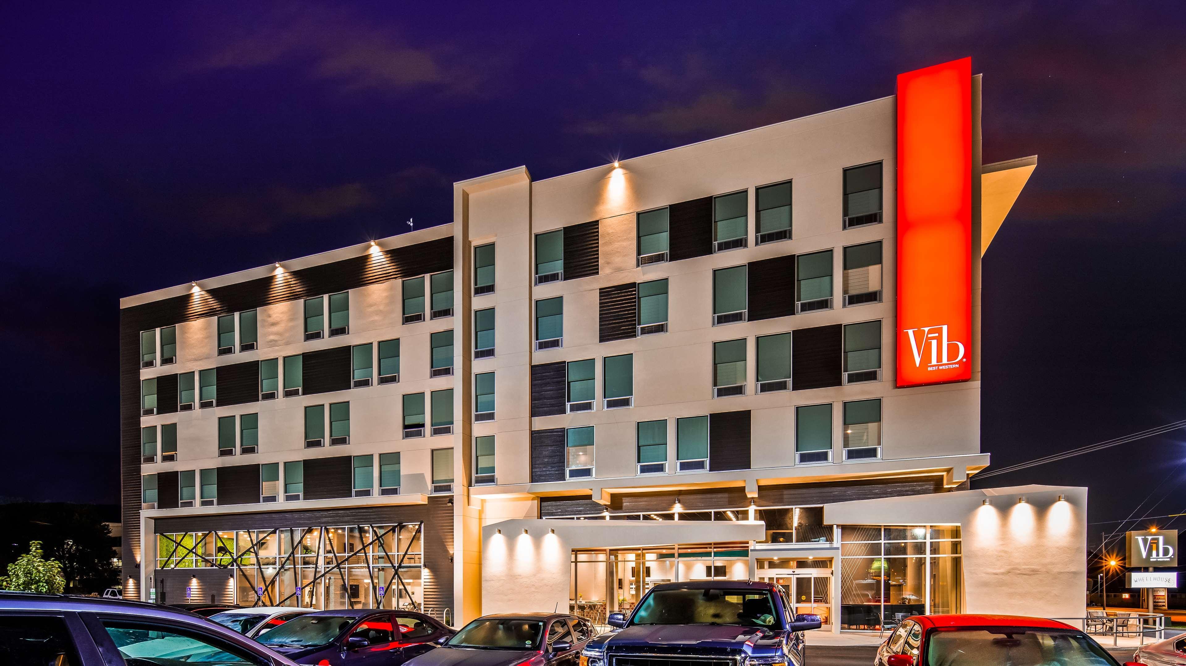Best Western Plus - Wendover Inn Kültér fotó